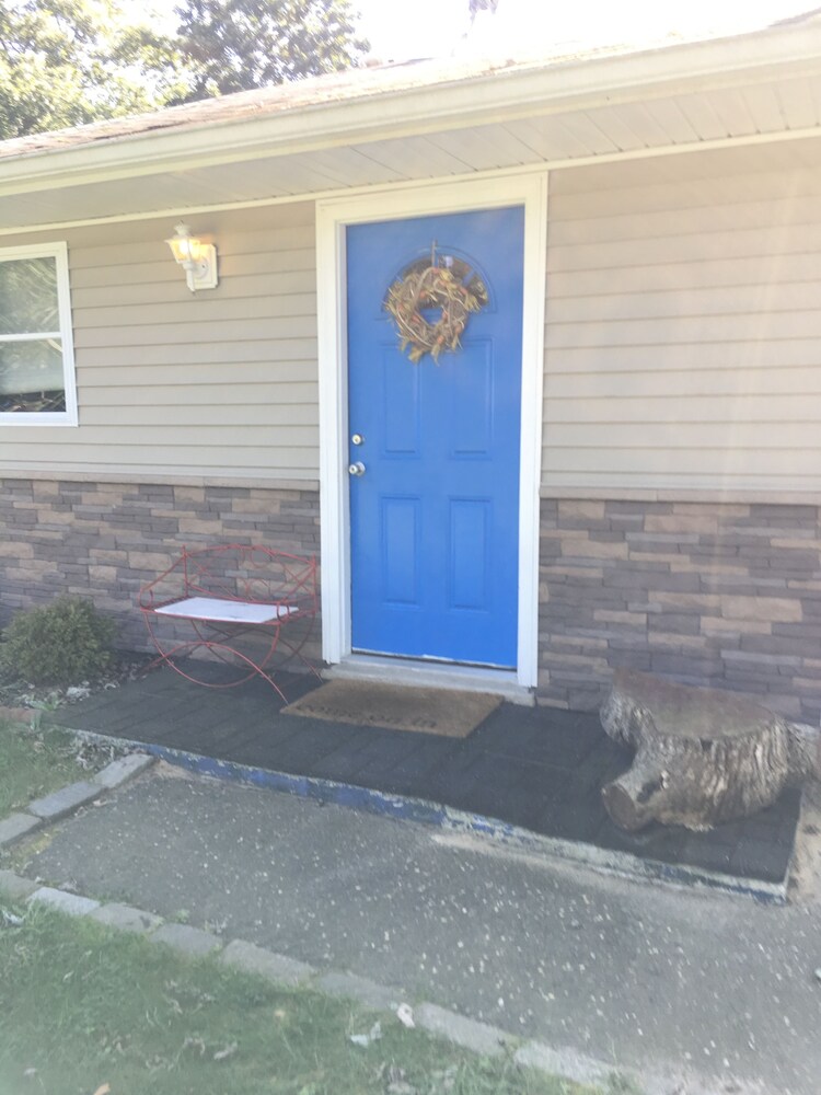 Brushwood House By Smith Point Beach In Shirley Hotel Rates Reviews On Orbitz