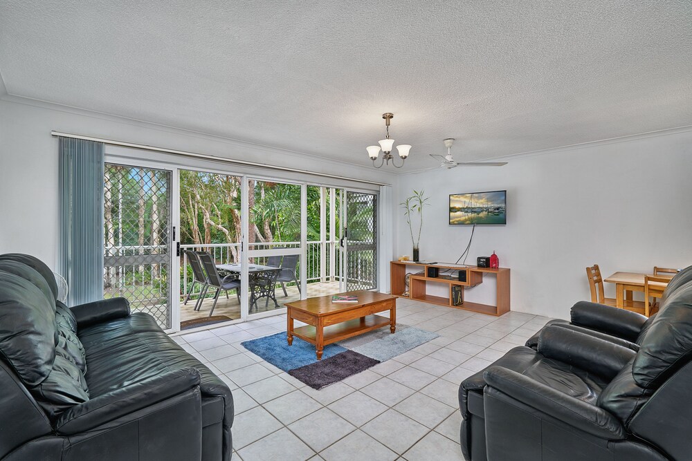 Beach Haven Apartments Deals & Reviews (Cairns, AUS) Wotif