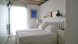 2 dormitorios, ropa de cama de alta calidad, caja fuerte