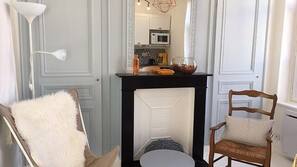 Télévision à écran plat