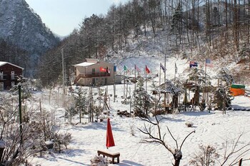 Hongcheon Heidi Pension Deals Reviews Chuncheon Kor Wotif - 