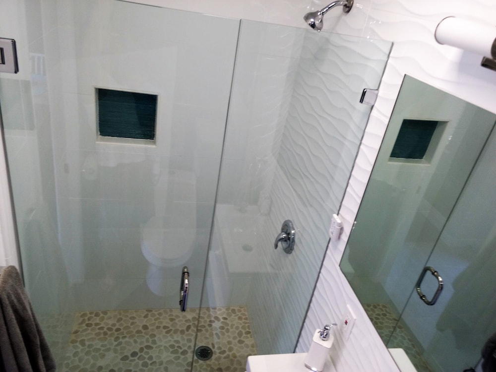 New Design Studio Close to the Beach