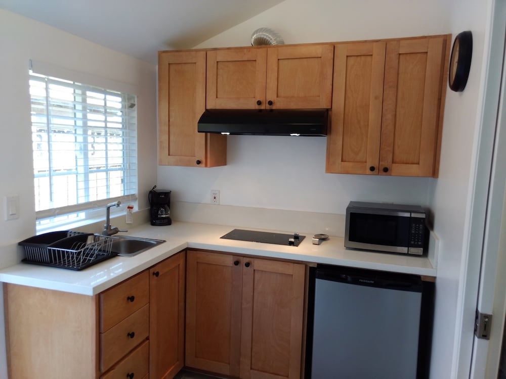 New Design Studio Close to the Beach