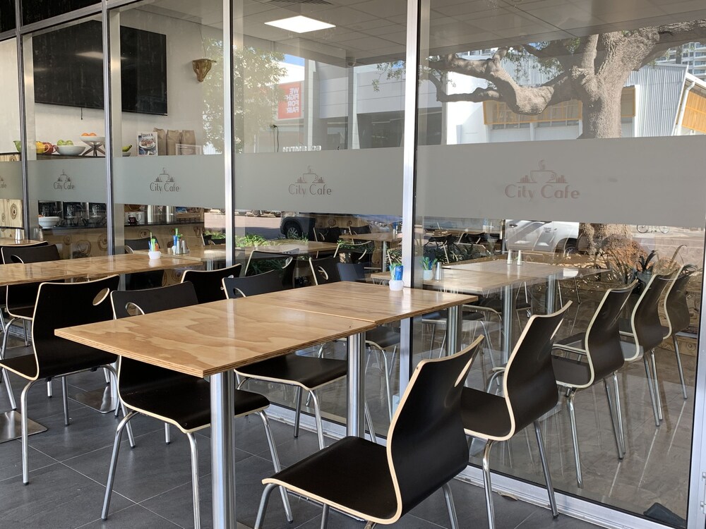 Darwin City Hotel in Darwin Best Rates & Deals on Orbitz