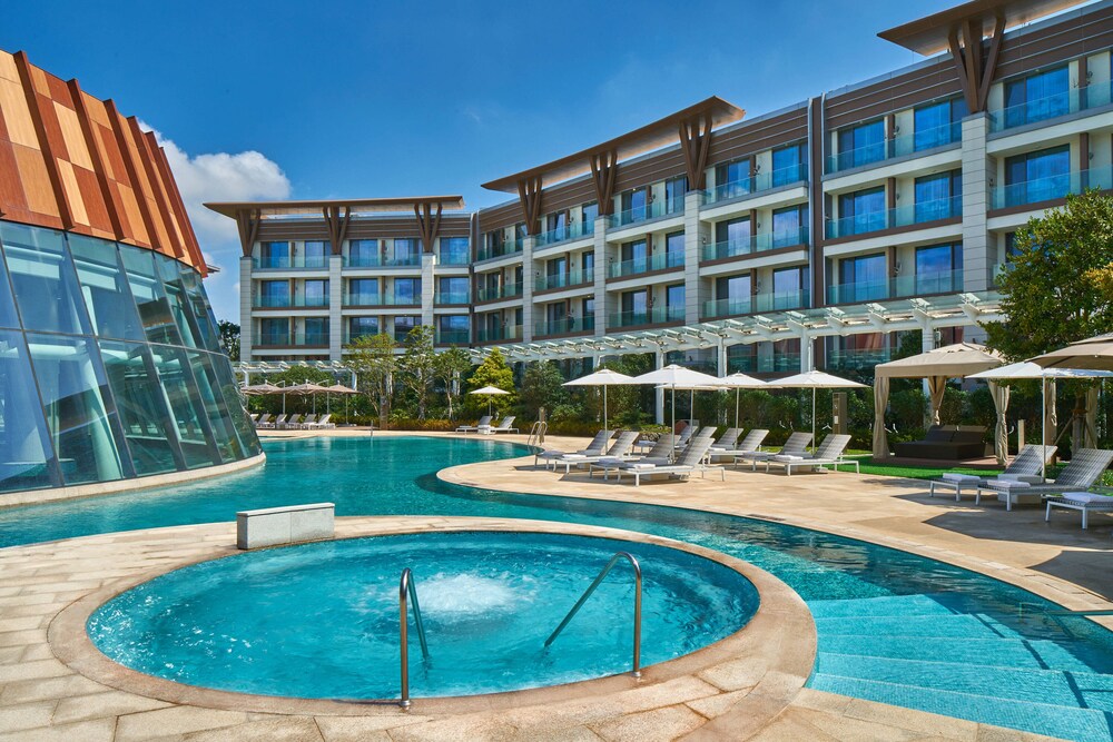 Marriott Jeju Shinhwa World Hotels & Resorts in Seogwipo | Best Rates