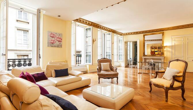 Invalides Musee D Orsay Apartment In Paris Expedia