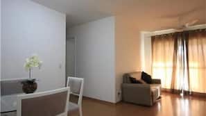 TV with cable channels