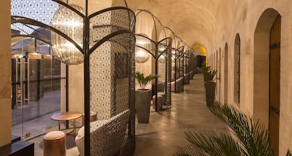 ガラス工芸博物館