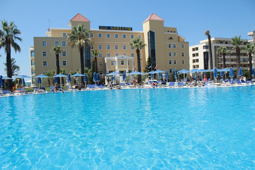 Adriatik Hotel Resort Durazzo Albania Expediait