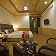 Mi Hotels Top 10 In Hotel Deals On Expedia Co Victory Resorts