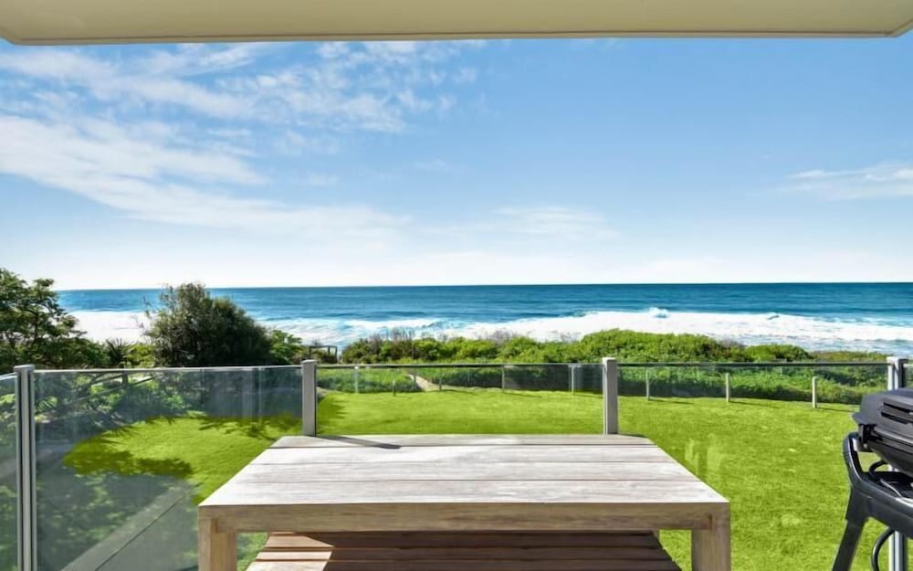 Regency Court- Absolute Beachfront