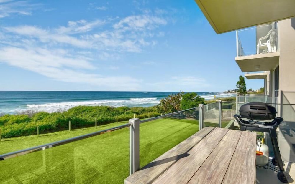 Regency Court- Absolute Beachfront