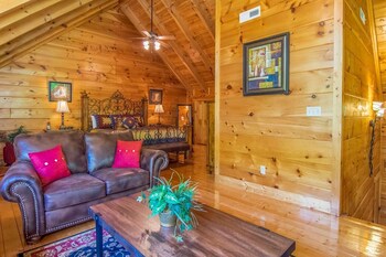 Smoky Cove Resort Peaceful Easy Feeling Willow Tree Cabins