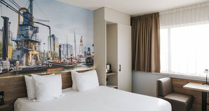 Days Inn by Wyndham Rotterdam City Centre