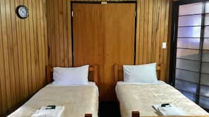 Desk, free WiFi, linens