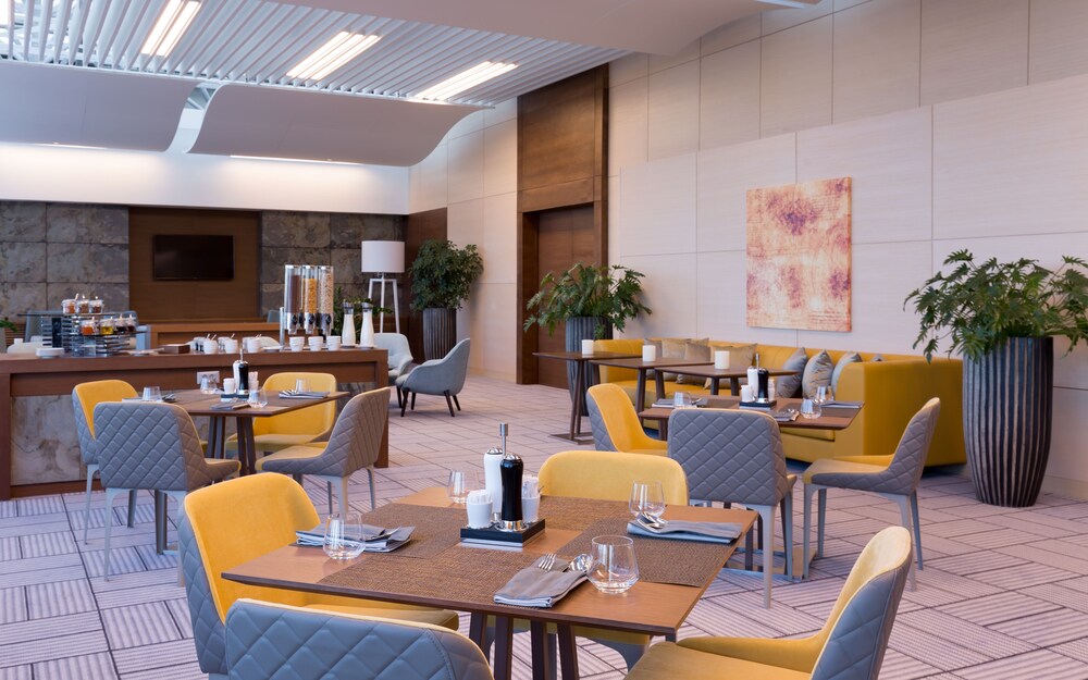 DoubleTree by Hilton Moscow Vnukovo Airport in Moscow | Best Rates