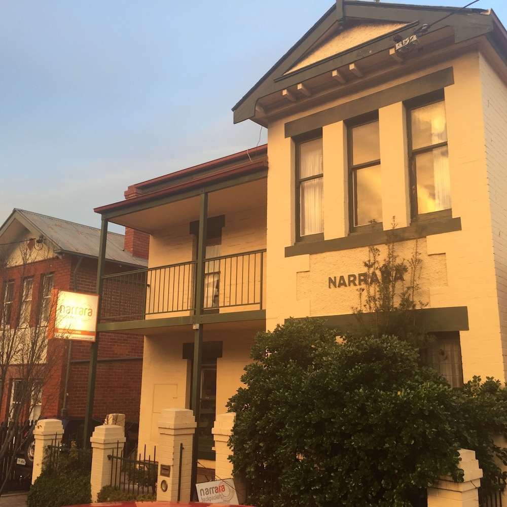 Narrara Backpackers