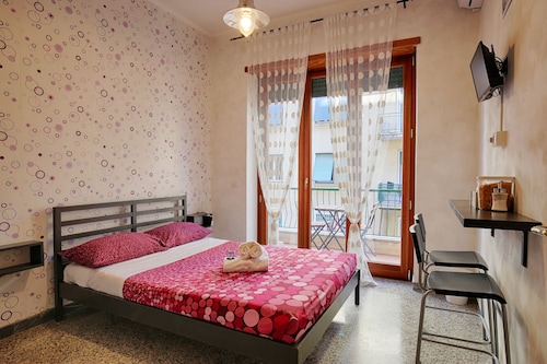 クマ ゲストハウス