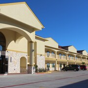Top 10 New Caney Hotels In Conroe 58 Hotel Deals On Expedia Express Inn Suites