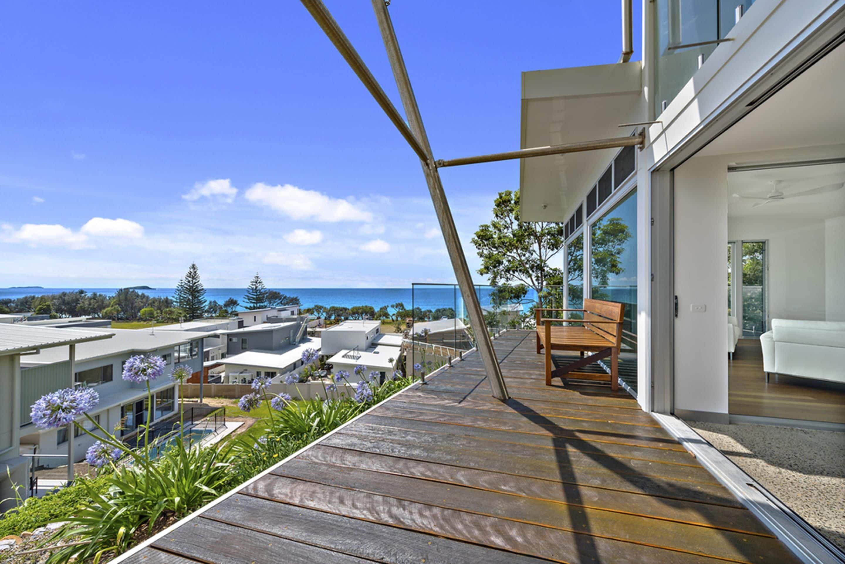 Beachy Coastal Retreat