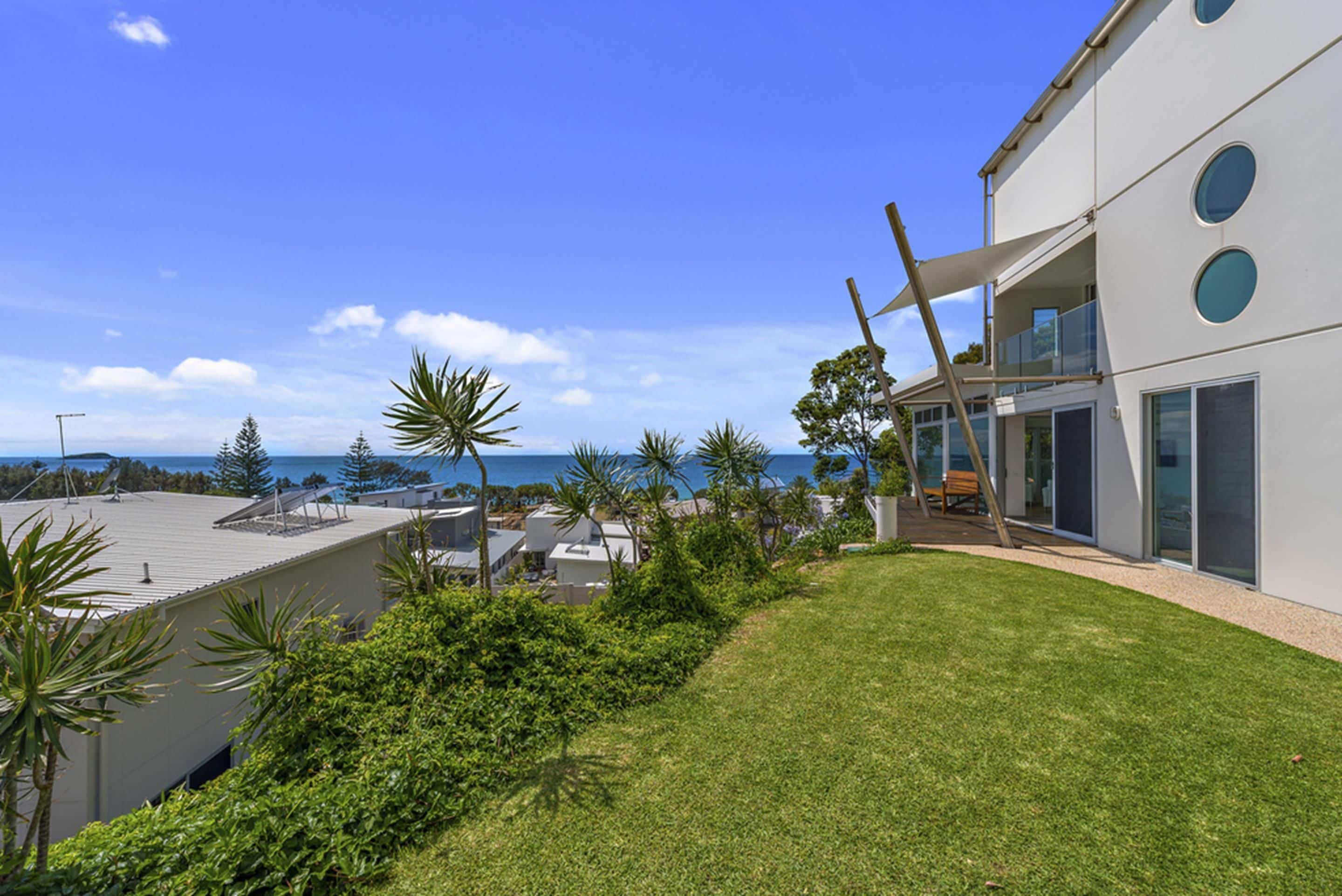 Beachy Coastal Retreat