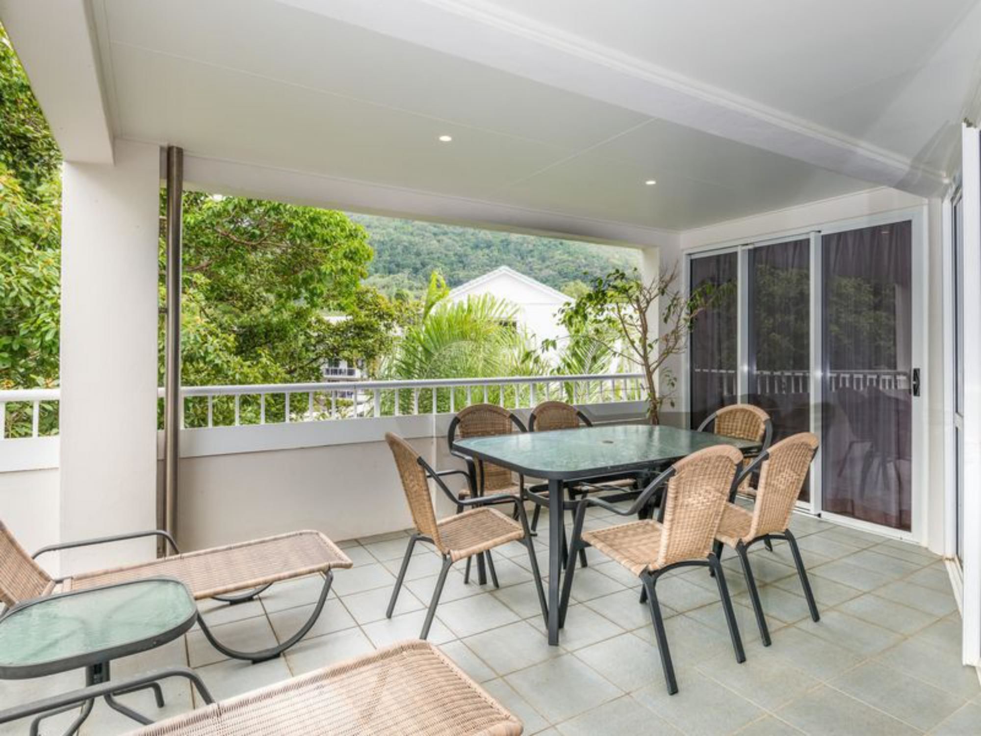 Palm Cove Penthouse Accommodation