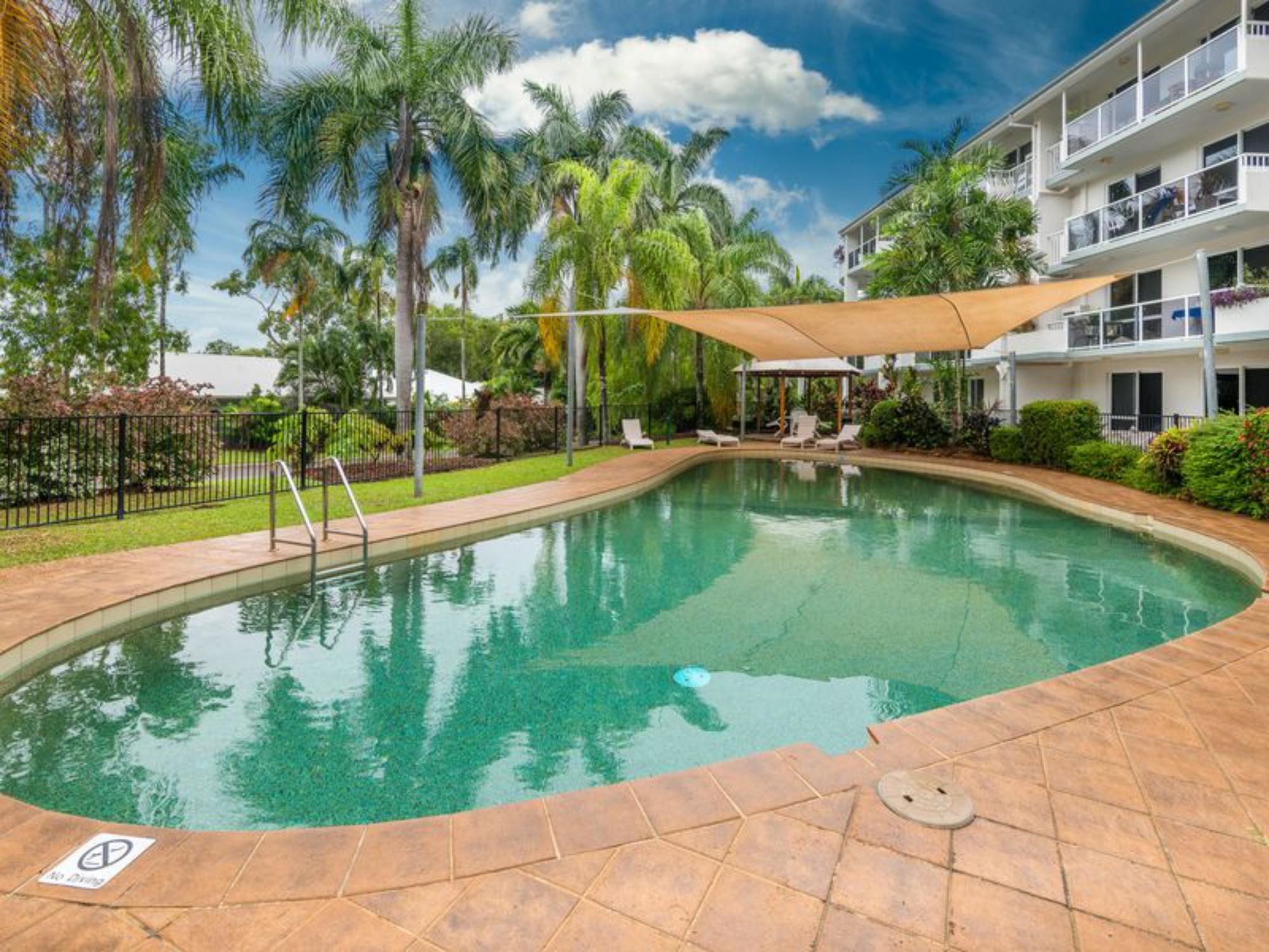 Palm Cove Penthouse Accommodation