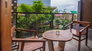 Sarina Boutique Hotel Phnom Penh Khm Best Price Guarantee - 