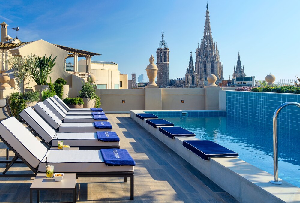 4 Star Hotels