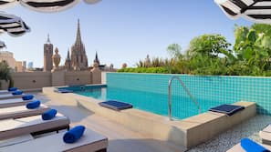 Outdoor pool, sun loungers