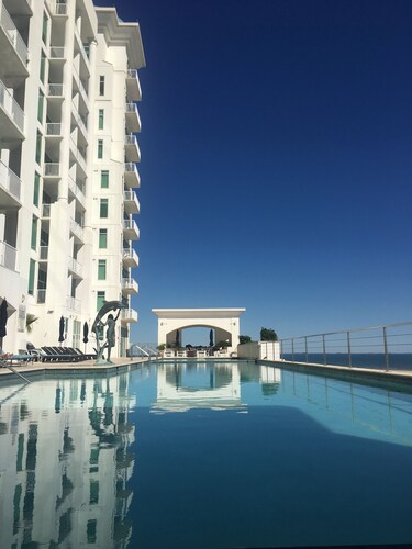 4 Star Hotels In Galveston From 219 Travelocity The Emerald