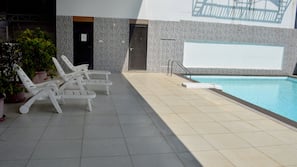 Indoor pool, outdoor pool