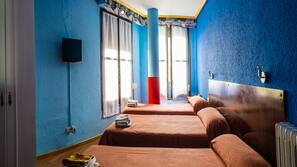 10 dormitorios, wifi gratis, ropa de cama