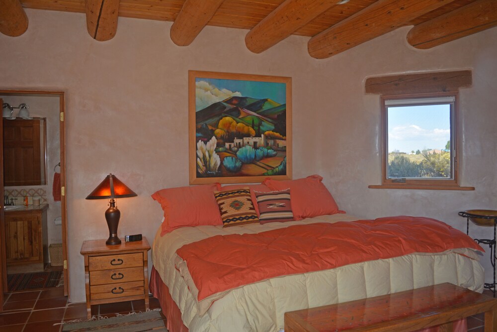 enclosed bed frame rustic house of the turquoise gate 360 degree views with enclosed yard in taos hotel rates reviews on orbitz enclosed bed frame rustic house of the turquoise gate 360 degree views with enclosed yard in taos hotel rates reviews on orbitz