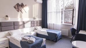 Premium bedding, minibar, in-room safe, desk