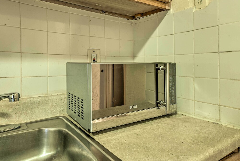 Bronx Apartment Near Subway Por Attractions 2018 Room Prices Guestroom In Room Kitchen