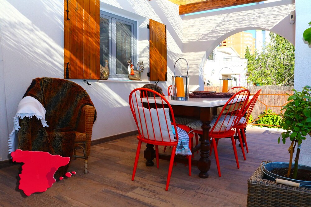 Casa Fay Located In Benidorm With Large Private Garden And Free Wifi In Finestrat Best Rates Deals On Orbitz