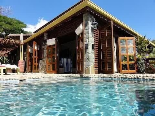 Sea View Romantic Villa Tropical Paradise Mins Rodney Bay Beaches Free Shuttle in Cap Estate, Saint Lucia