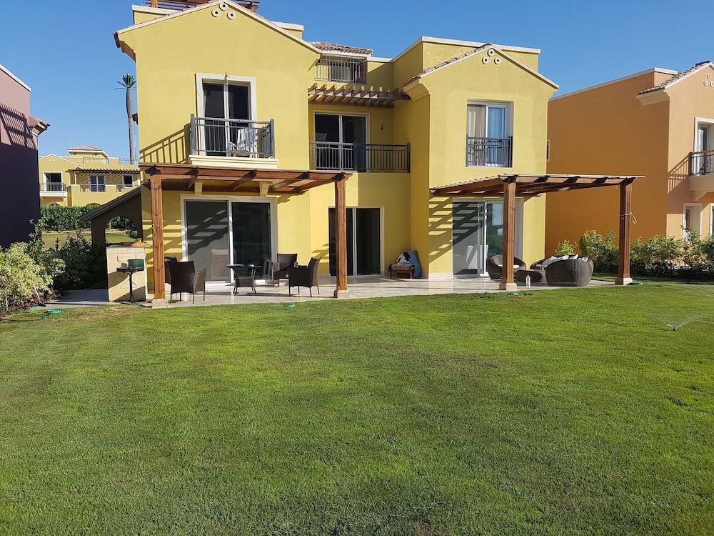 Diplomats Villa 37 Sea View At Mv Diplo Sea Resort Sahel - 