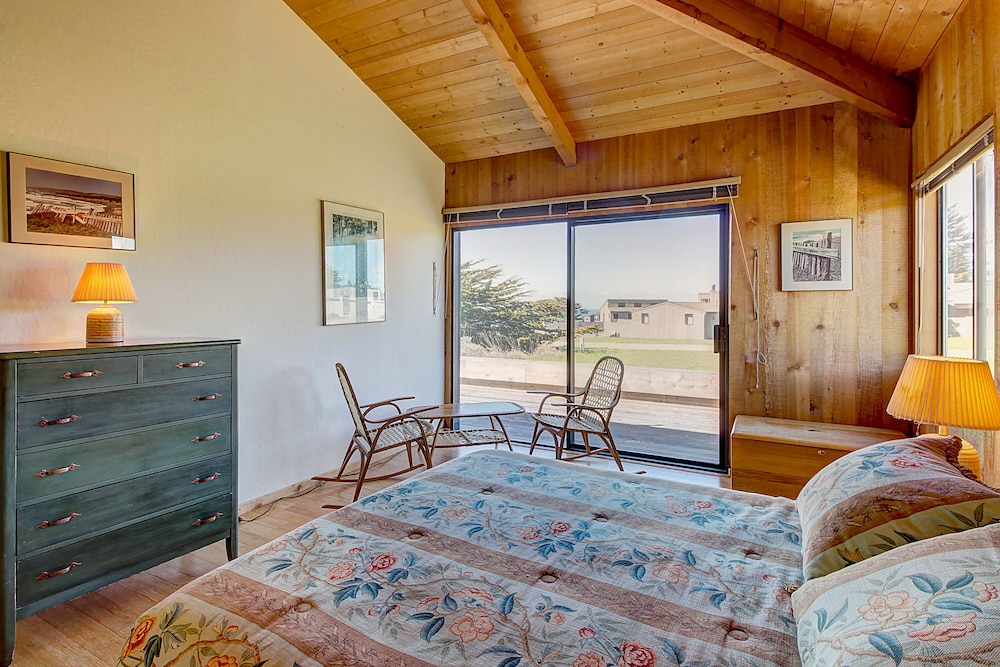 Contemporary coastal home with private hot tub, shared pool, & ocean