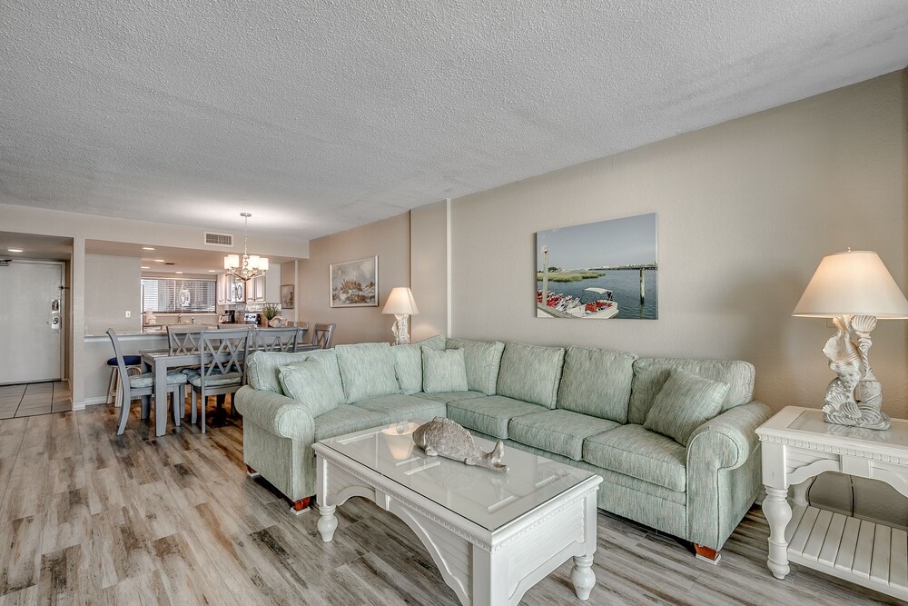 Luxury Oceanfront Two Bedroom Two Bath Condo at Carolina Dunes! (3rd Floor)