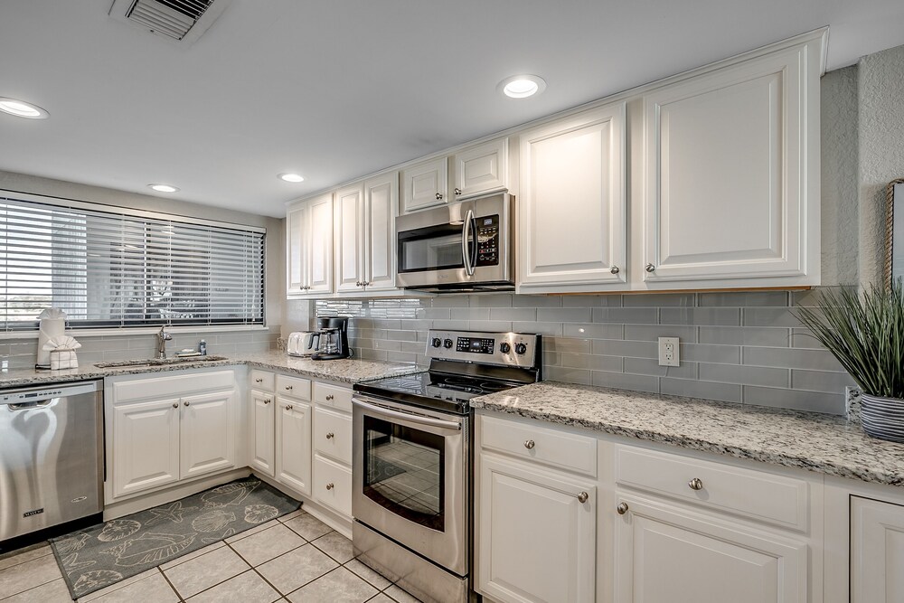Luxury Oceanfront Two Bedroom Two Bath Condo at Carolina Dunes! (3rd Floor)