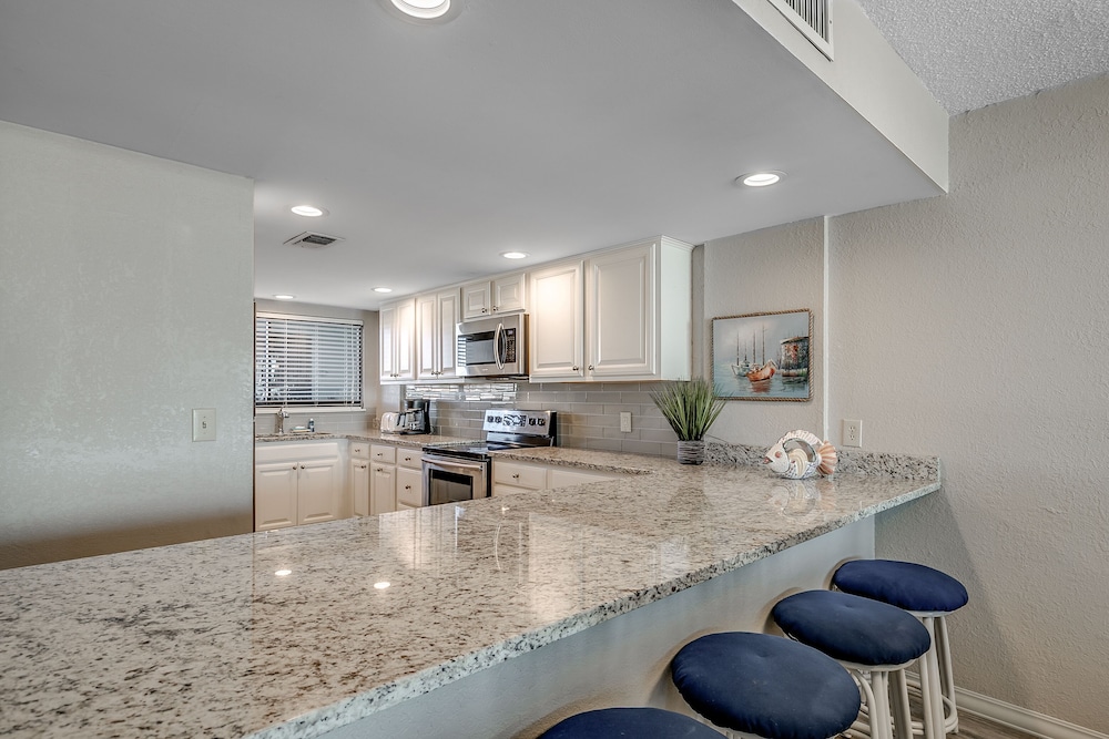 Luxury Oceanfront Two Bedroom Two Bath Condo at Carolina Dunes! (3rd Floor)