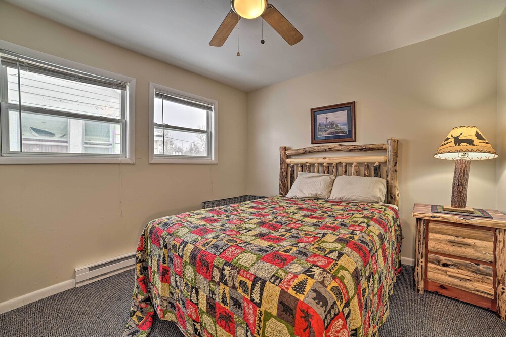 Cozy Houghton Lake Heights Cottage w/ Private Yard Houghton Lake Vrbo