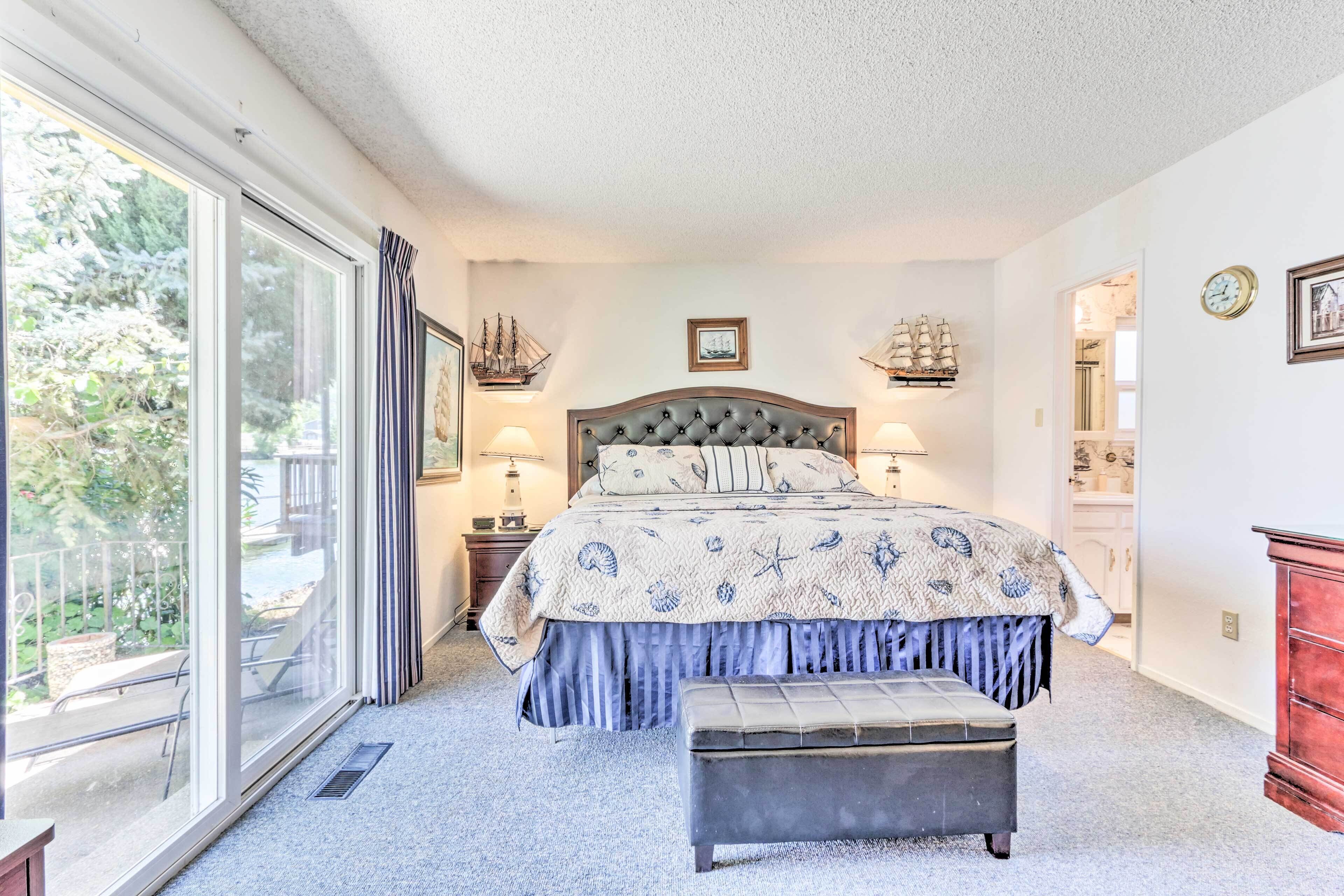 Wine Country Oasis w/ Waterfront Terrace & Dock! in Clear Lake, United States