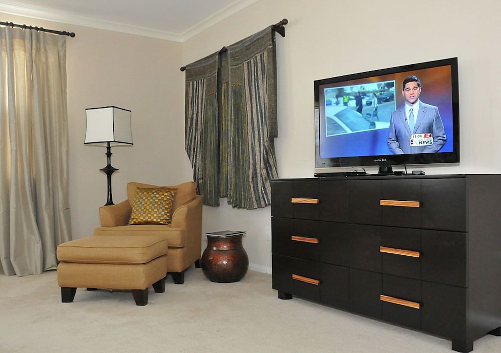 'The Key West' Las Vegas House w/ Private Pool!