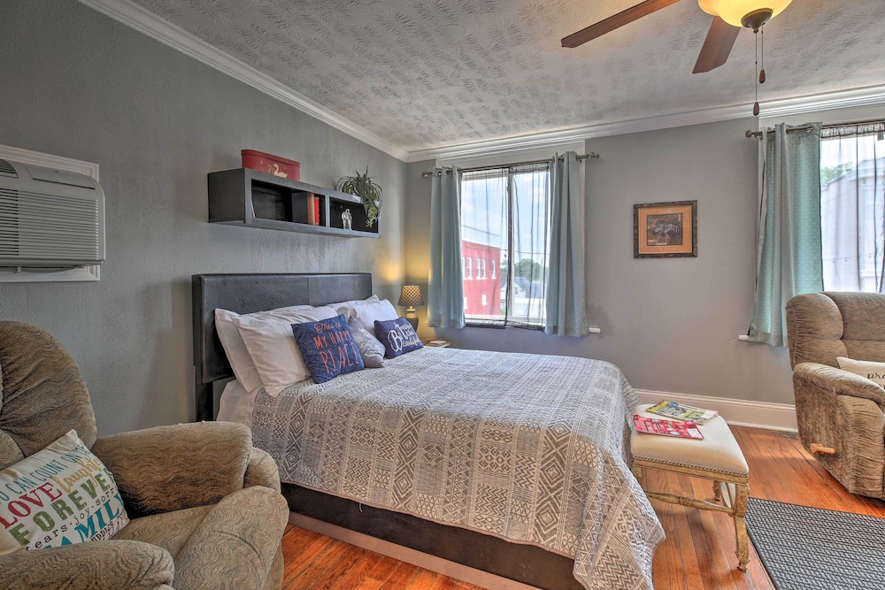 Updated Williamstown Apt - 2 Mi to Ark Encounter!