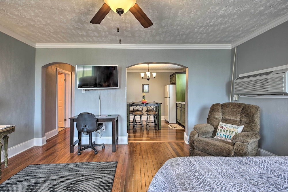 Updated Williamstown Apt - 2 Mi to Ark Encounter!