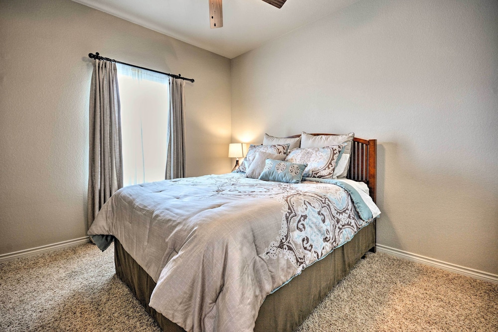 College Station Townhouse w/ Private Patio College Station Vrbo