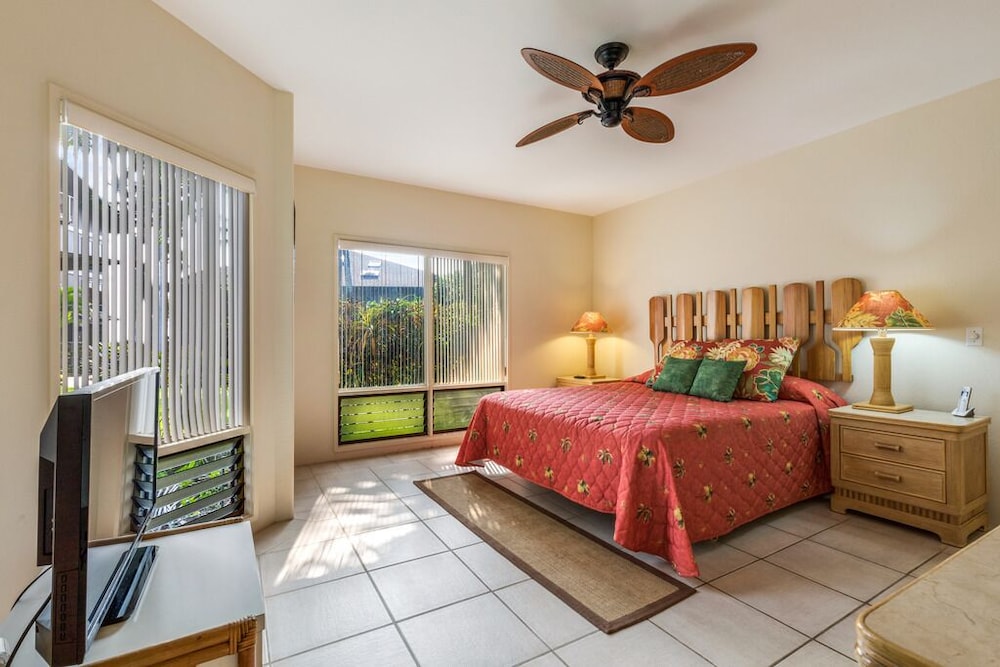 Aloha Condos, Kanaloa at Kona, Condo 2601, Oceanfront, AC Keauhou Vrbo